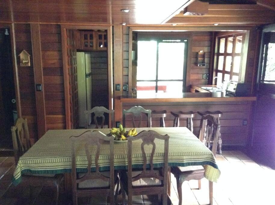 Chale Heliconias Chalet
